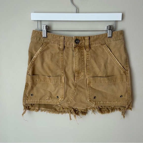 Free People Frayed Hem Distressed Cargo Mini Skirt Tan Khaki Women’s Size 26 - Picture 2 of 6